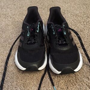 Adidas Kids Black and Purple Sneakers size US 3.5 Y